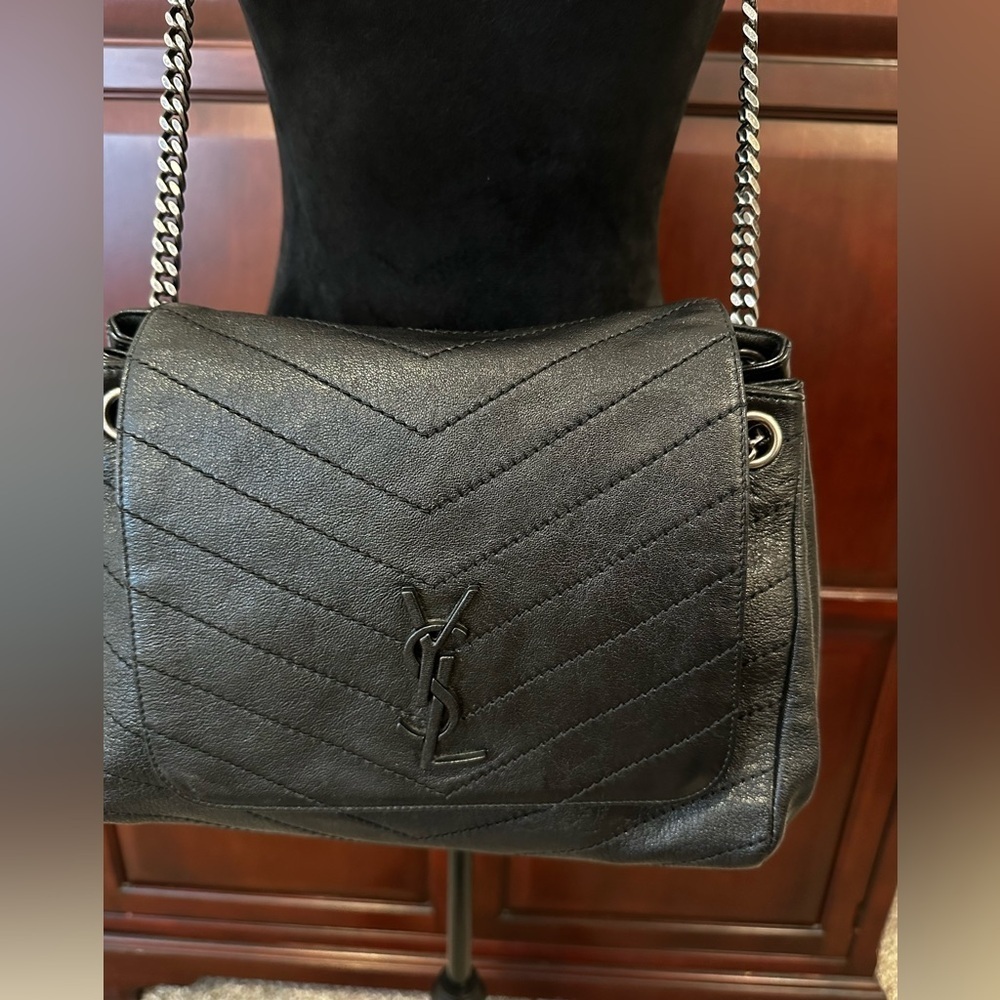 YSL handbag - Picture 2 of 11